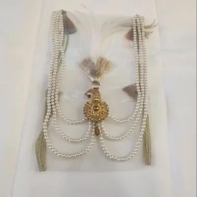 Golden Kalgi with White Feather & Pearl Mala (Star)