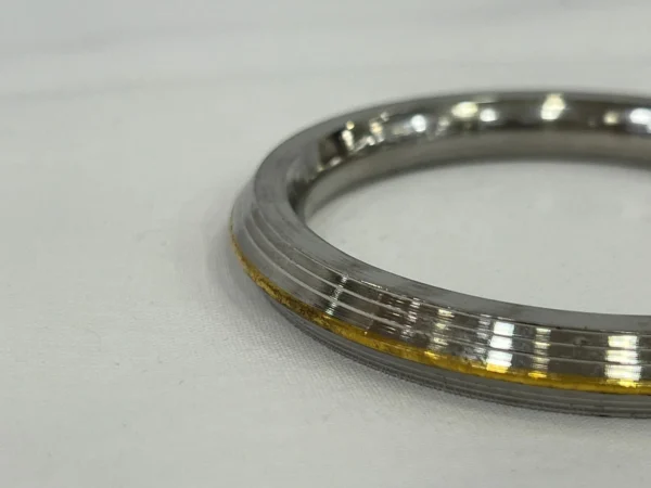 9m Wire Steel Kara With Brass Line