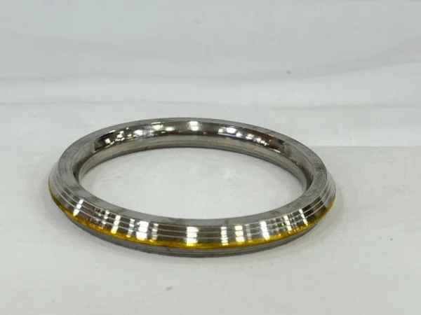 9m Wire Steel Kara With Brass Line